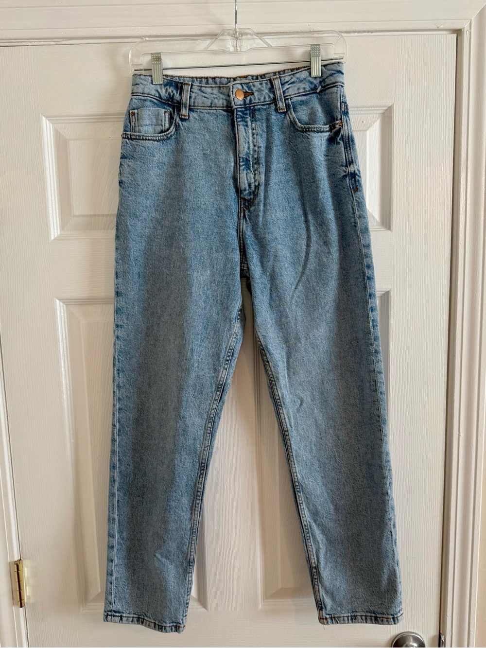 Zara High-Rise Light Blue Straight Jeans